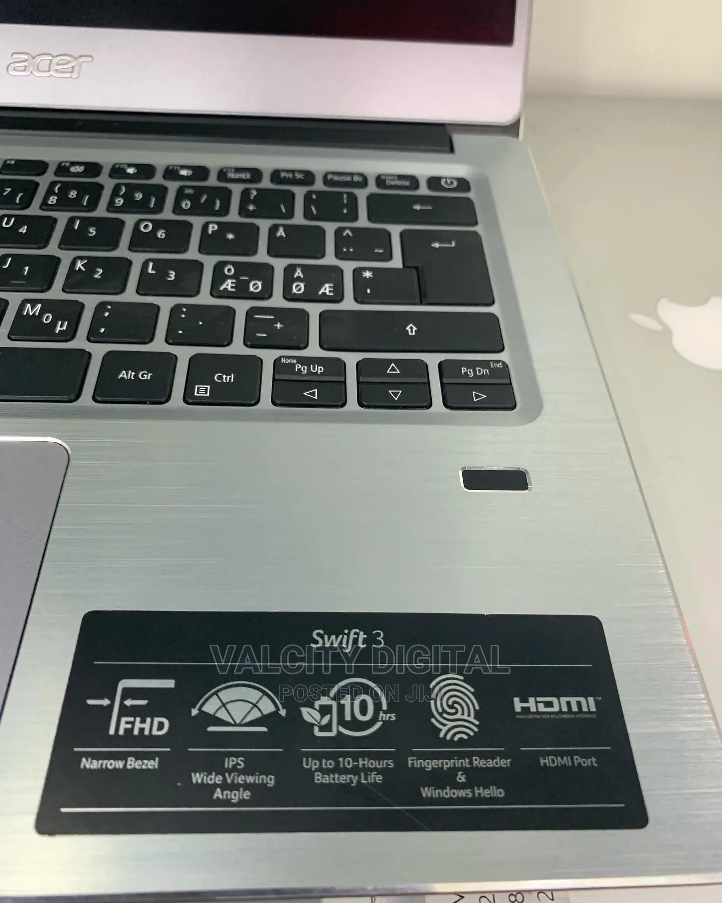 Laptop Acer Swift 3 4GB AMD Ryzen SSD 128GB