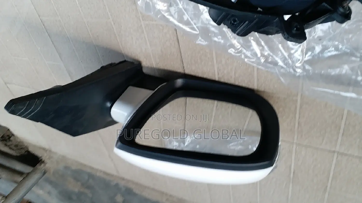 Hyundai Tucson 2012 Model Side Mirror