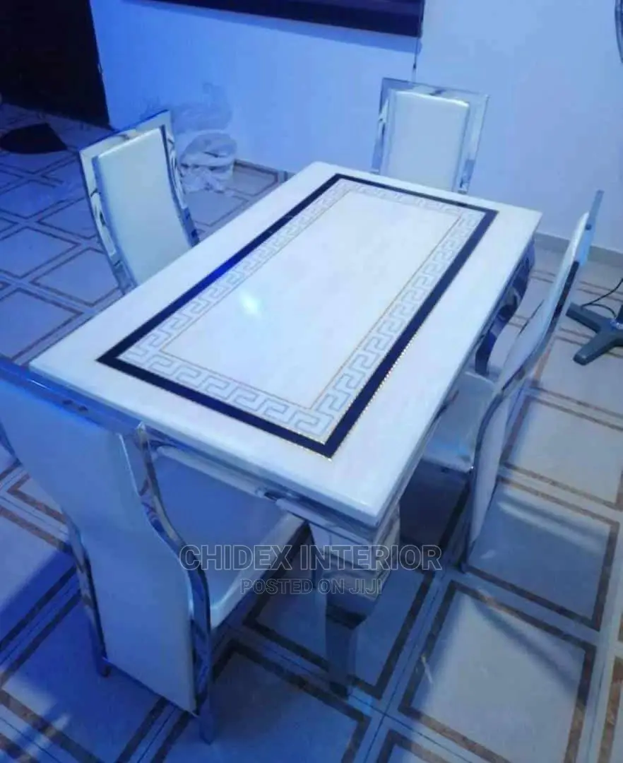 Marble Versece Dining Table 4 Seaters