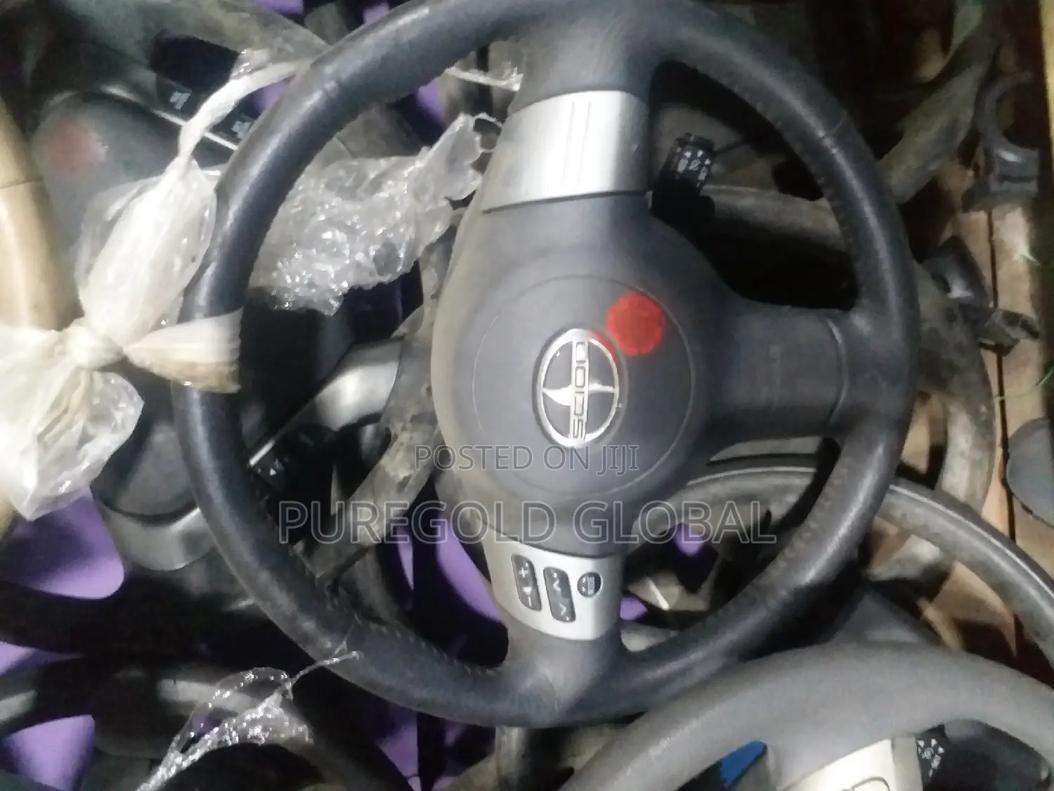 Scion Steering Wheel and Airbag
