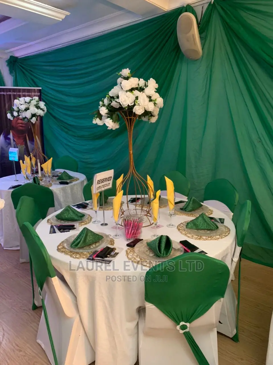 Rent Red Green Carpet, Ring Centrepiece, Tall Vases
