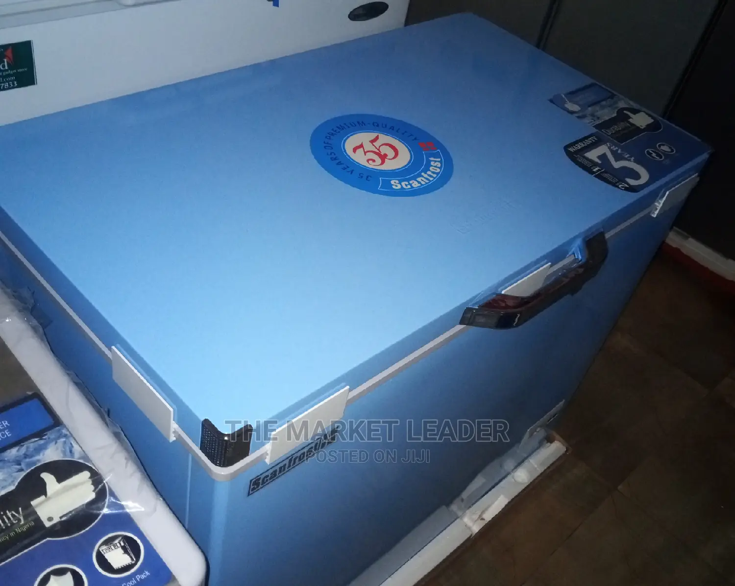 Scanfrost 250 Litres Chest Freezer (Sfl250 Eco)
