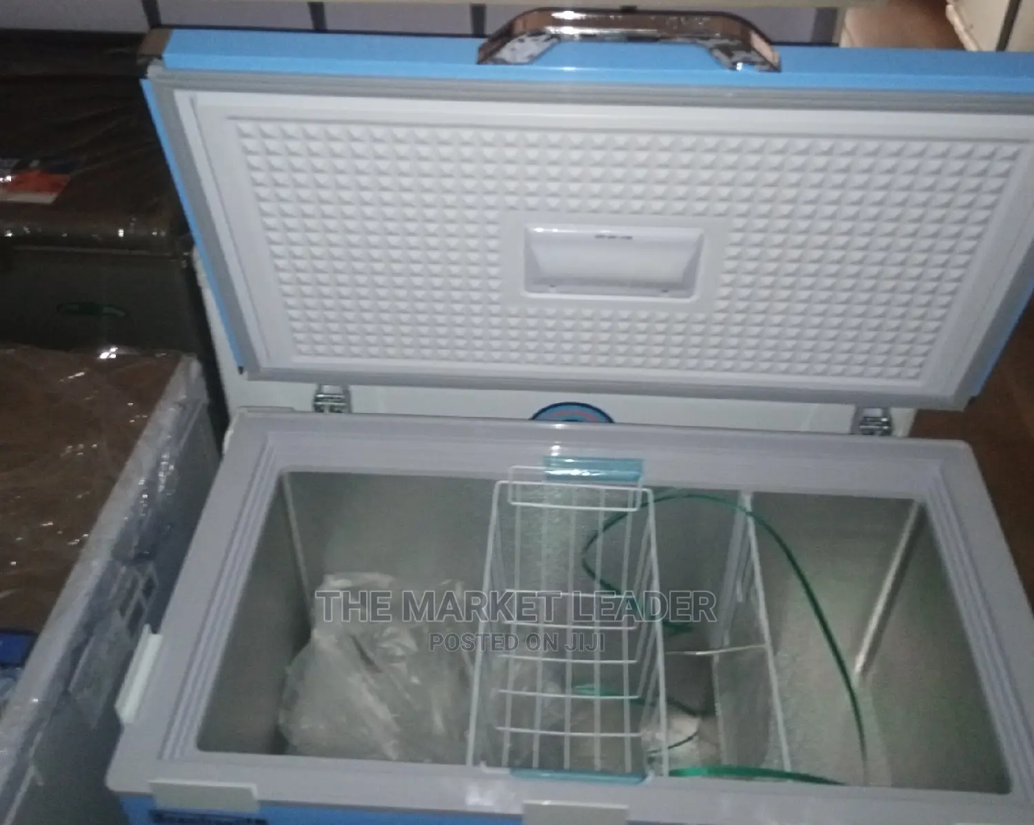 Scanfrost 250 Litres Chest Freezer (Sfl250 Eco)