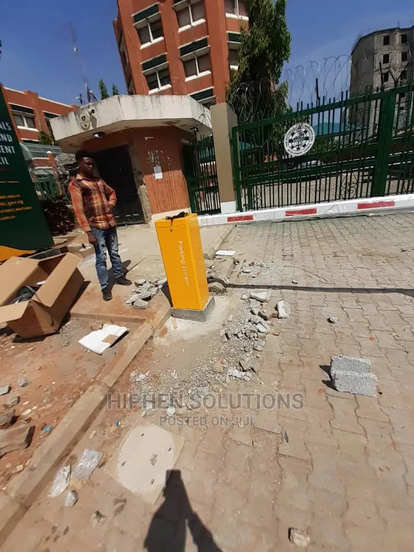 Security Automatic Car Parking Barrier