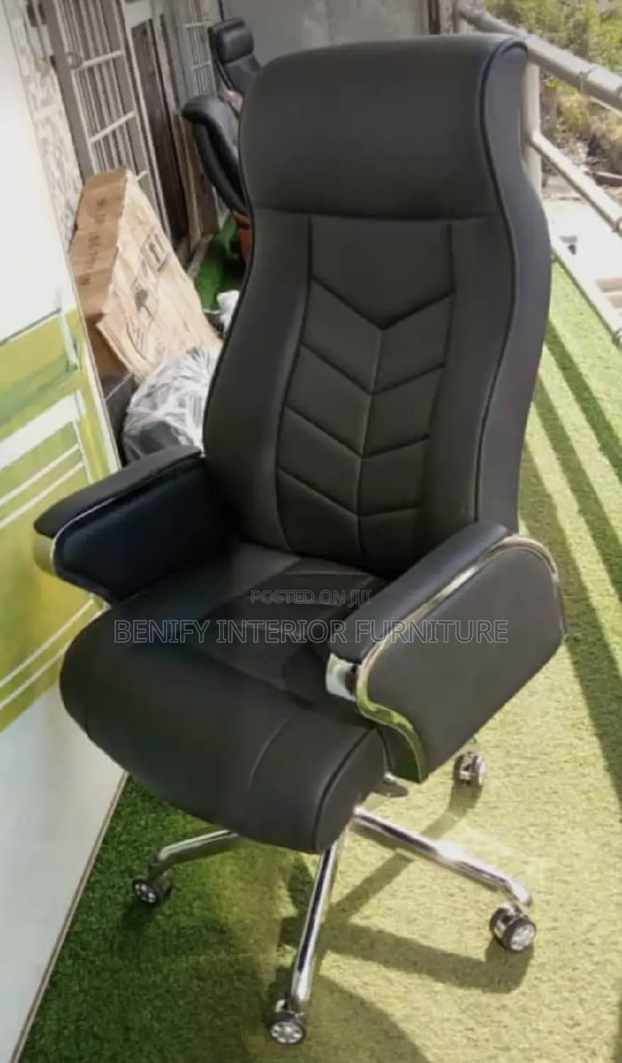 Ergonomic Executive Office Chair