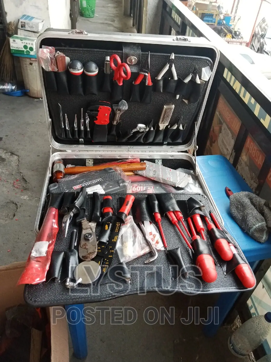 Facom CM.EL31 Customized 106 Piece Metric Eectronic Tool Set