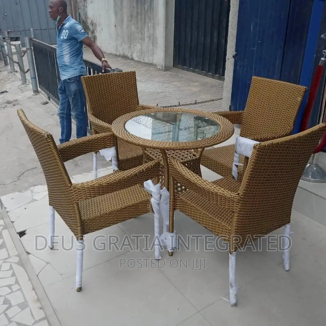 Outdoor/Restaurant Chairs And Table