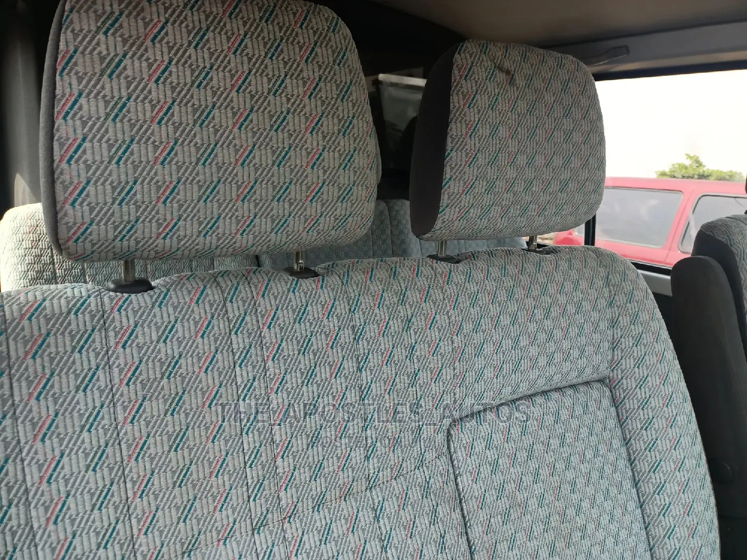 Toyota HiAce 2004 Silver