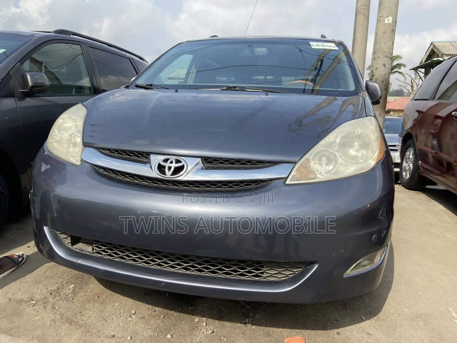 Toyota Sienna XLE Limited 4WD 2008 Gray
