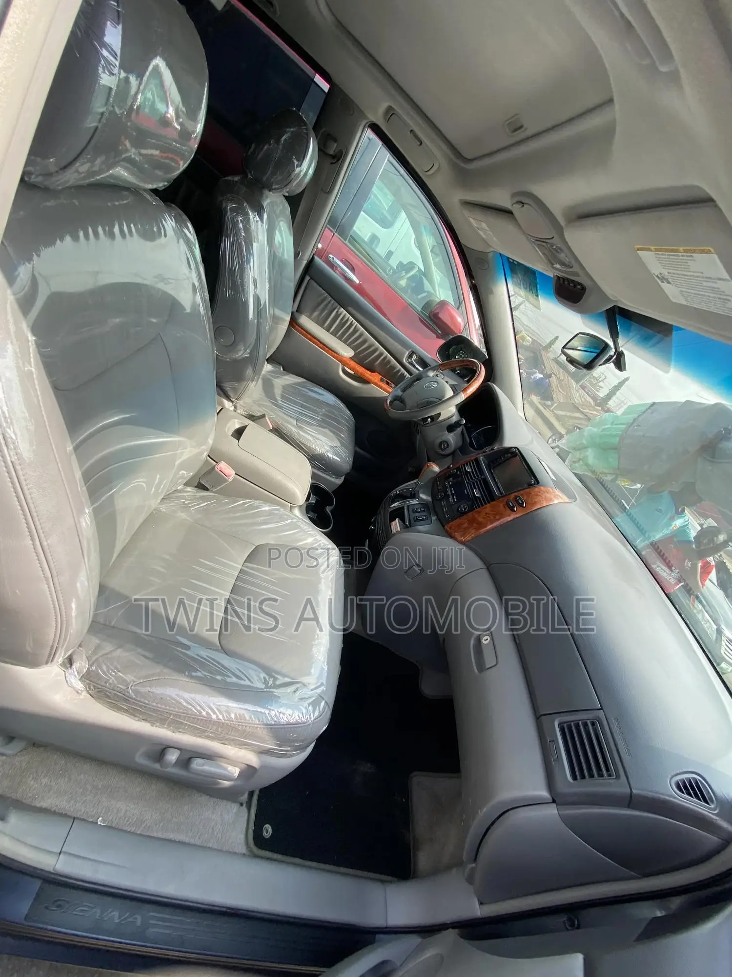 Toyota Sienna XLE Limited 4WD 2008 Gray