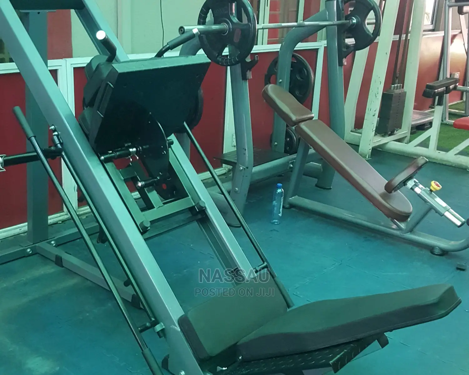 Nashua Leg Press Machine
