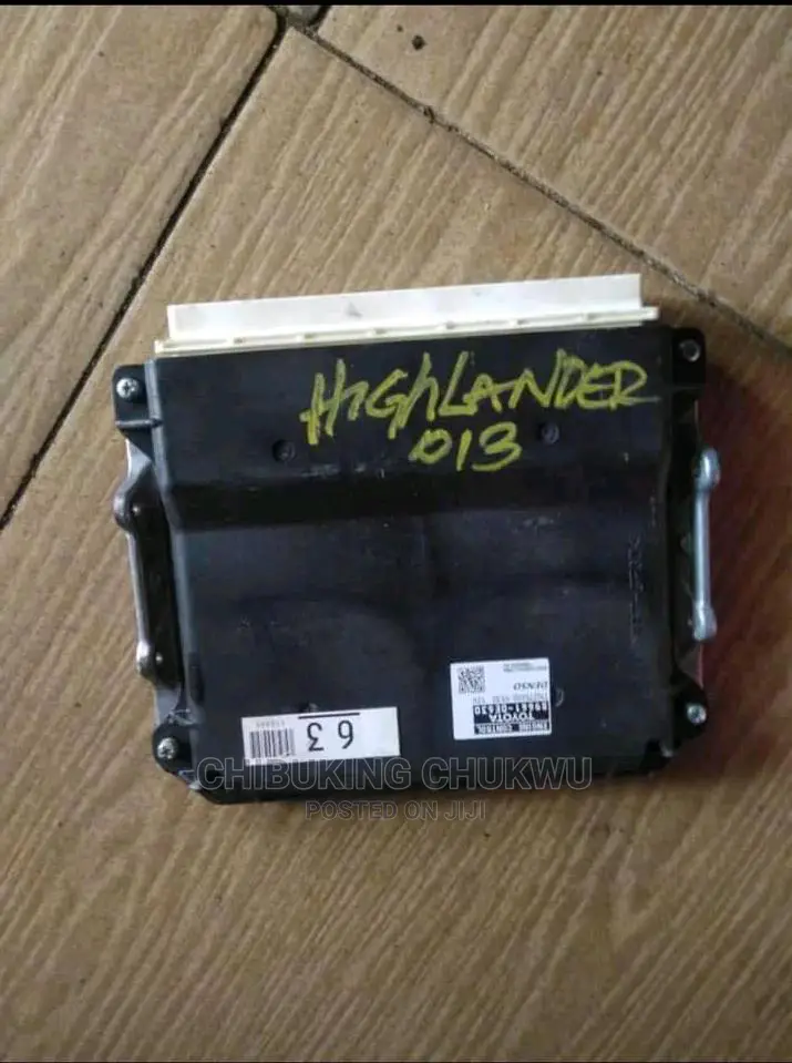 ECU 2013 Highlander Brain Box.
