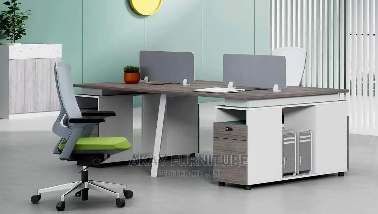 Smart 4 People Workstation