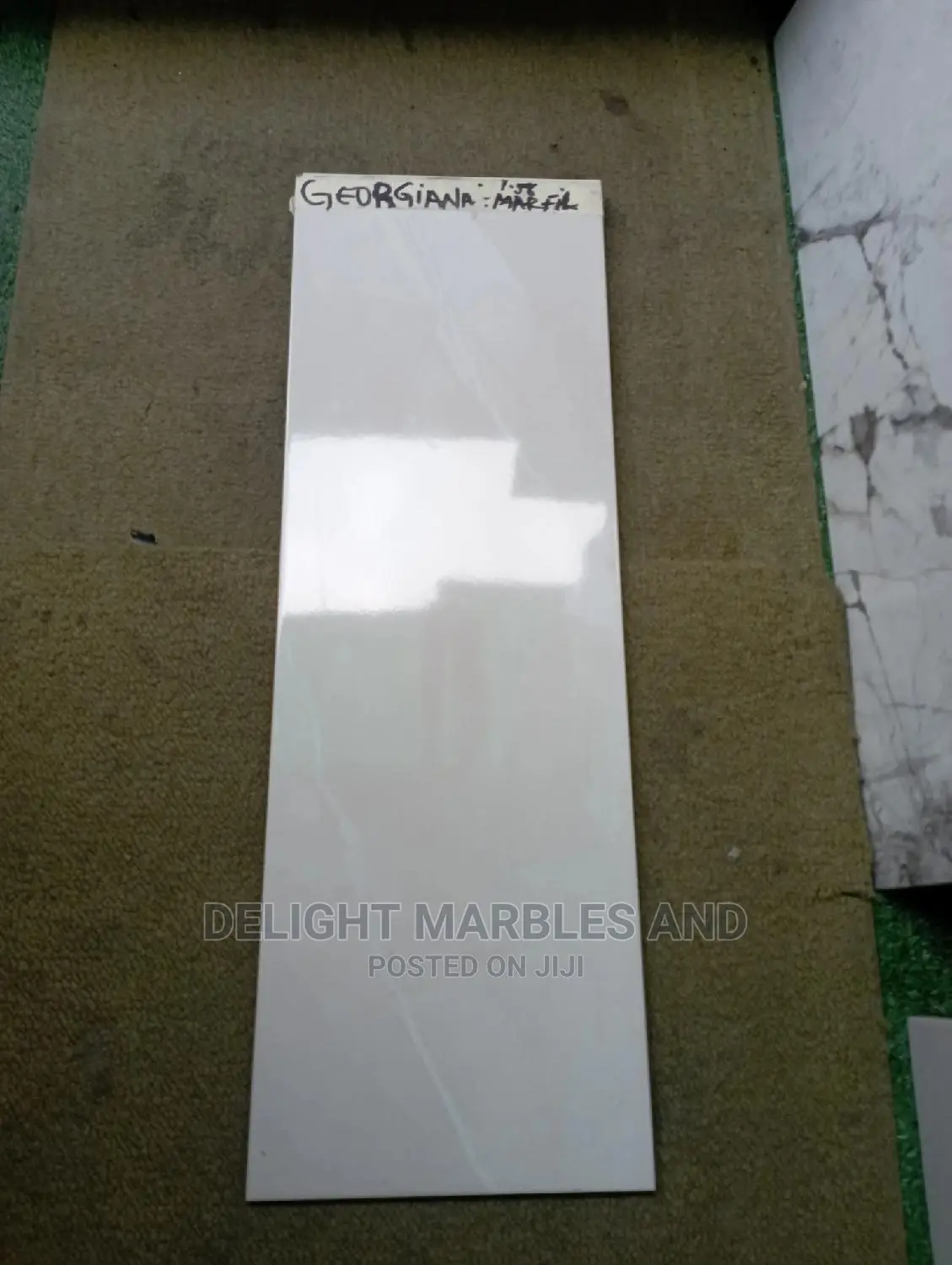 Quality 25 by 60 Glazed Marble Spanish Wall / Floor Tiles.