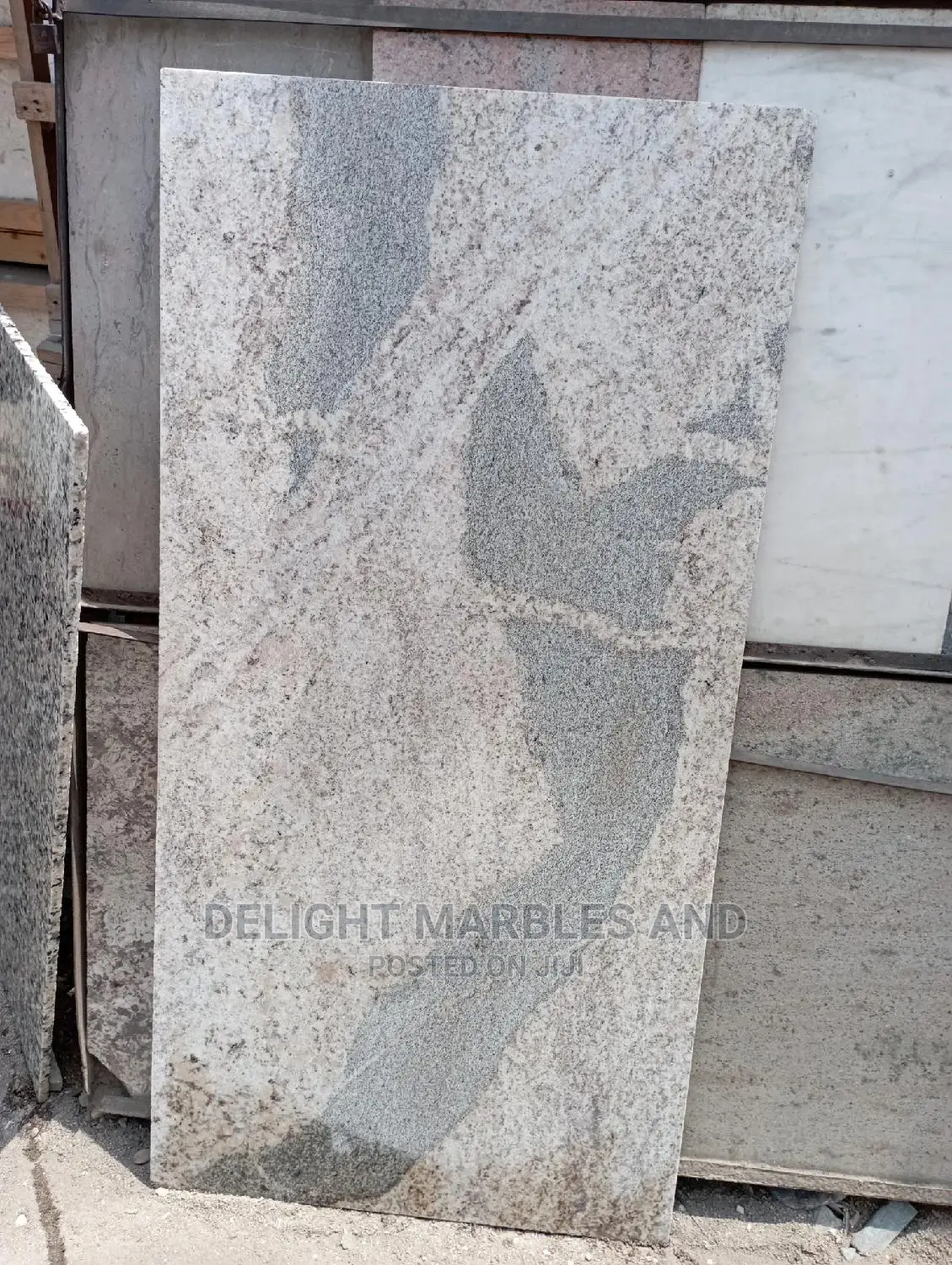 Durable Juprano (Granites) Slab / Countertop Slab Tiles.