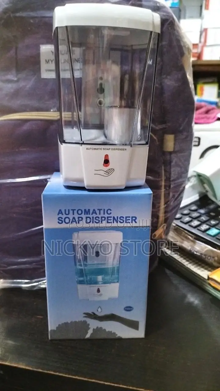 700ML Automatic Liquid Soap Dispenser Wall Mounted