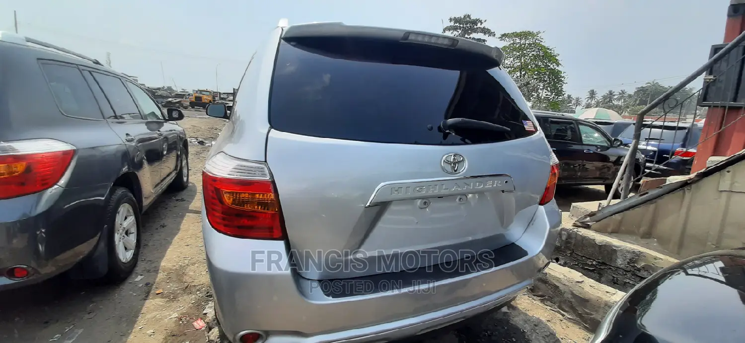 Toyota Highlander Limited 2010 Silver