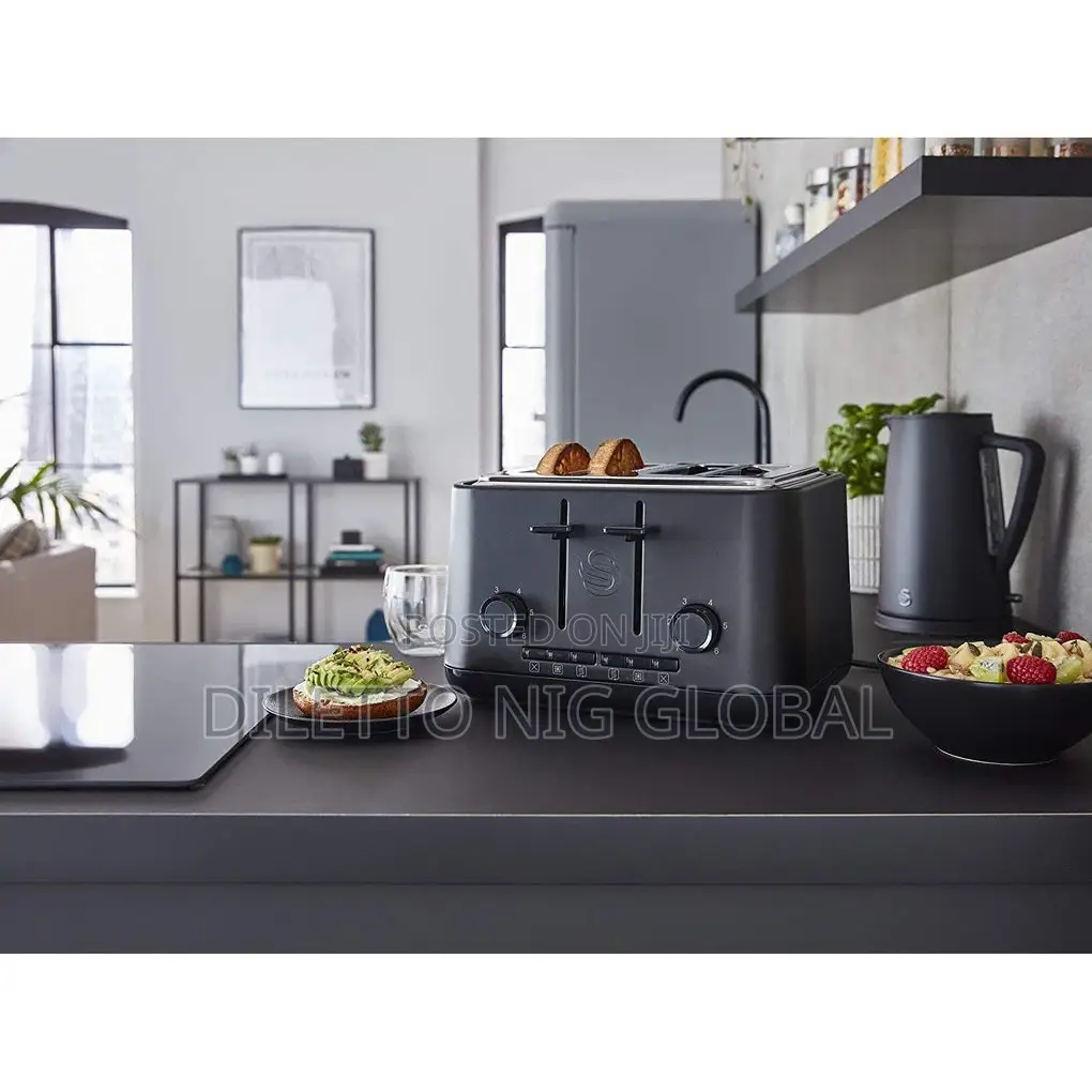 Swan Stealth 4 Slice Toaster