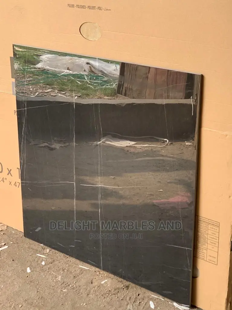 Quality 160 by 80 Spanish Ceramic Glazed Floor / Wall Tiles.