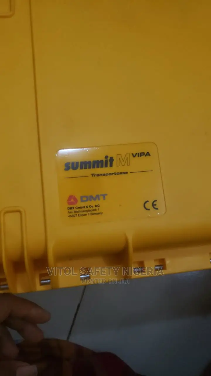 Summit M Vipa/the Vibration Monitoring System