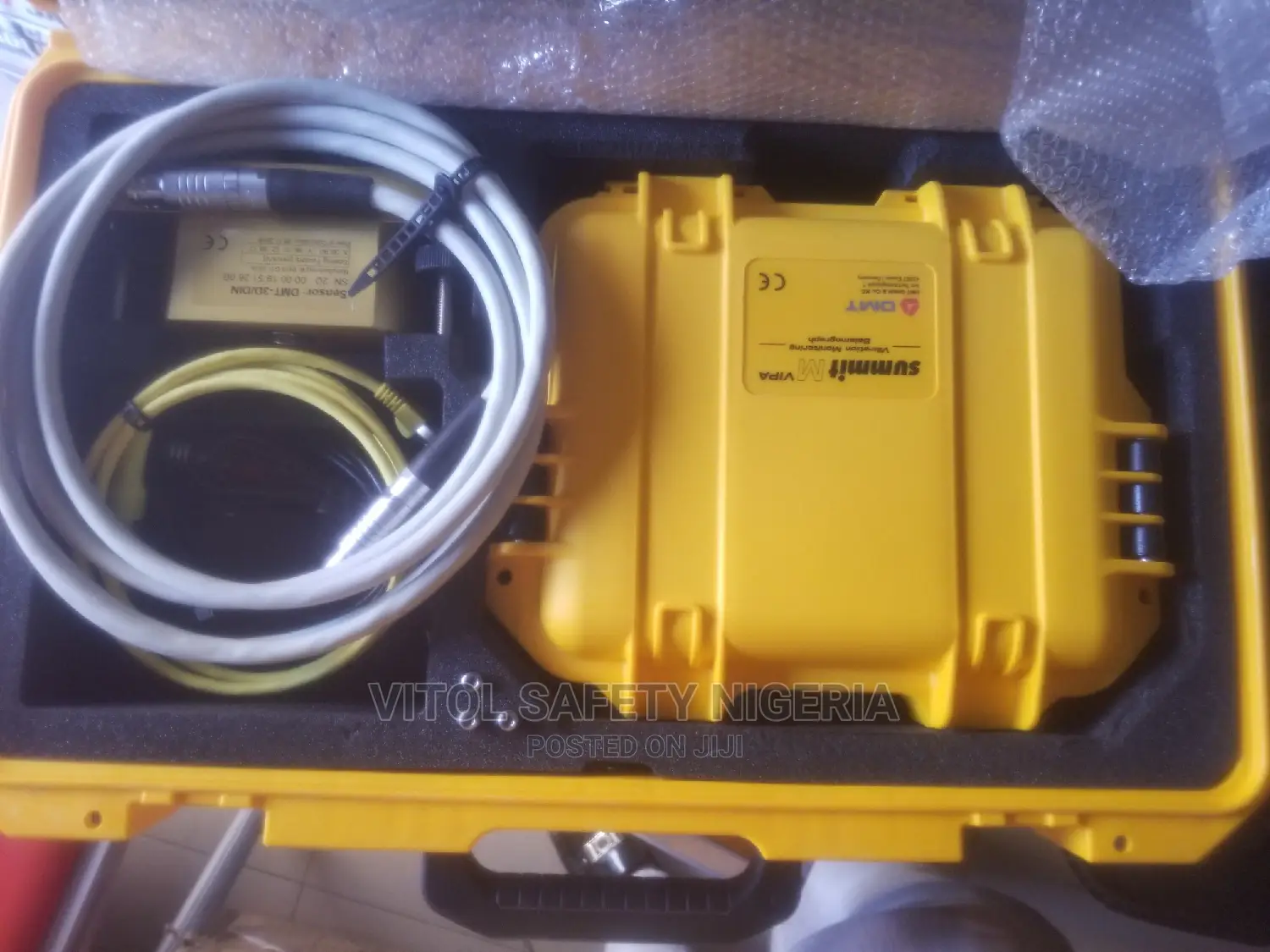 Summit M Vipa/the Vibration Monitoring System