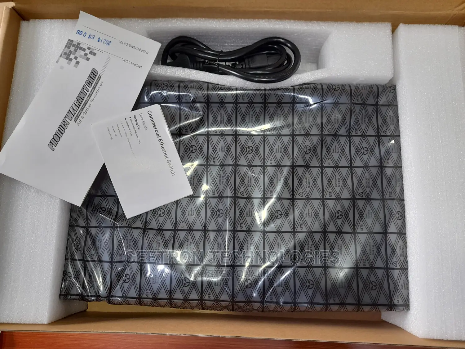 ONV:POE33016PF 16-Port POE Gigabit + Fibre Switch
