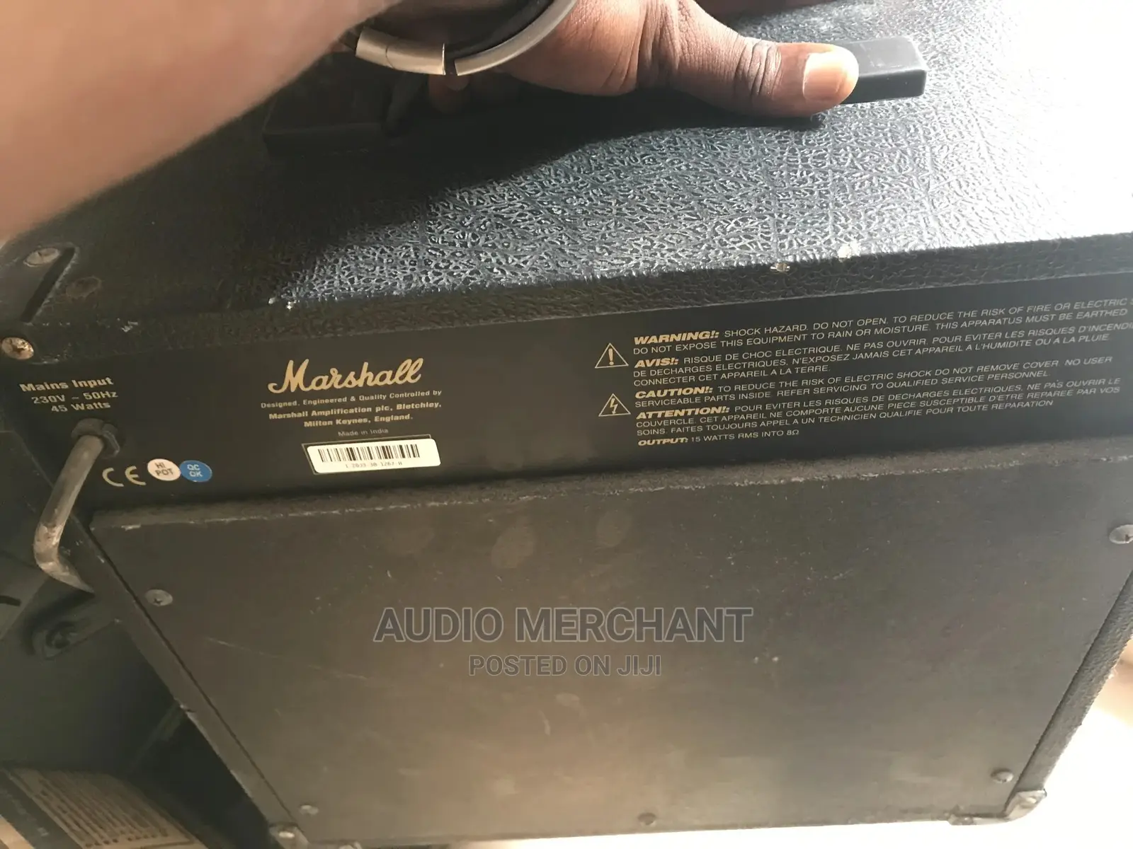 Neatly Used Marshall Mg15cd 15 Watt Combo Speaker.