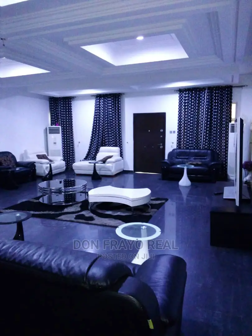 6 Bedrooms Duplex Short Let Self Compound at Bodija Estate