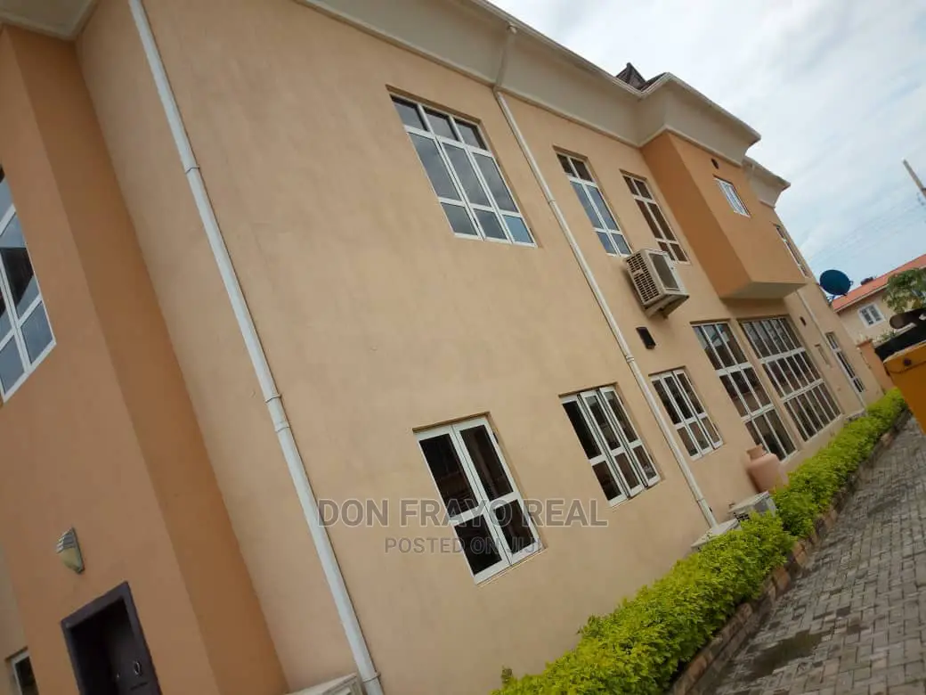 6 Bedrooms Duplex Short Let Self Compound at Bodija Estate
