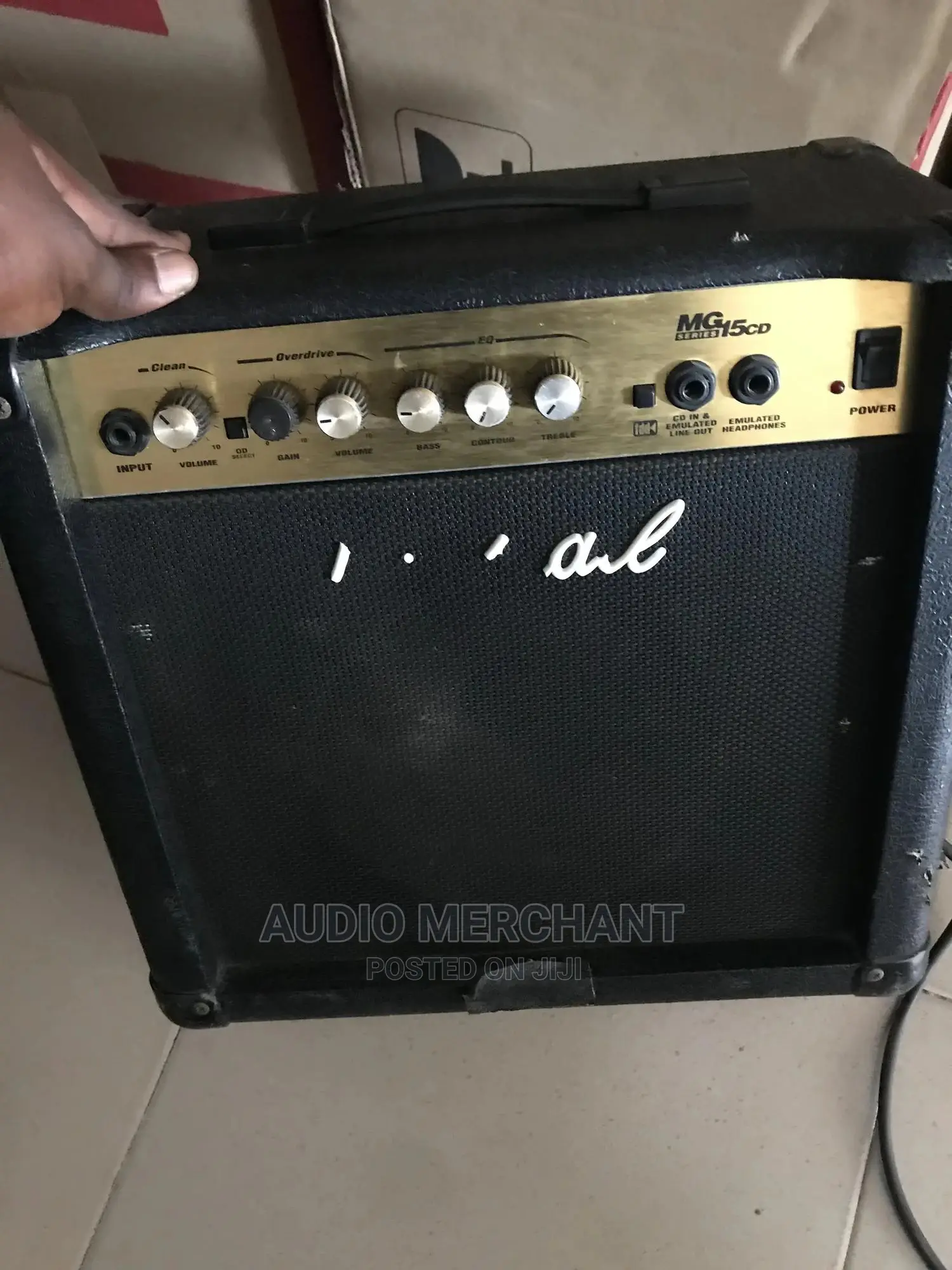Neatly Used Marshall Mg15cd 15 Watt Combo Speaker.