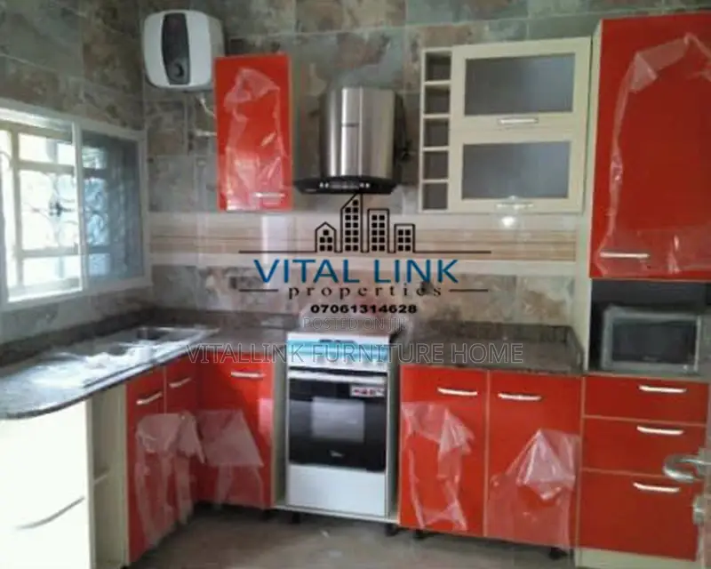 Well Designed Kitchen Cabinet for Your Home