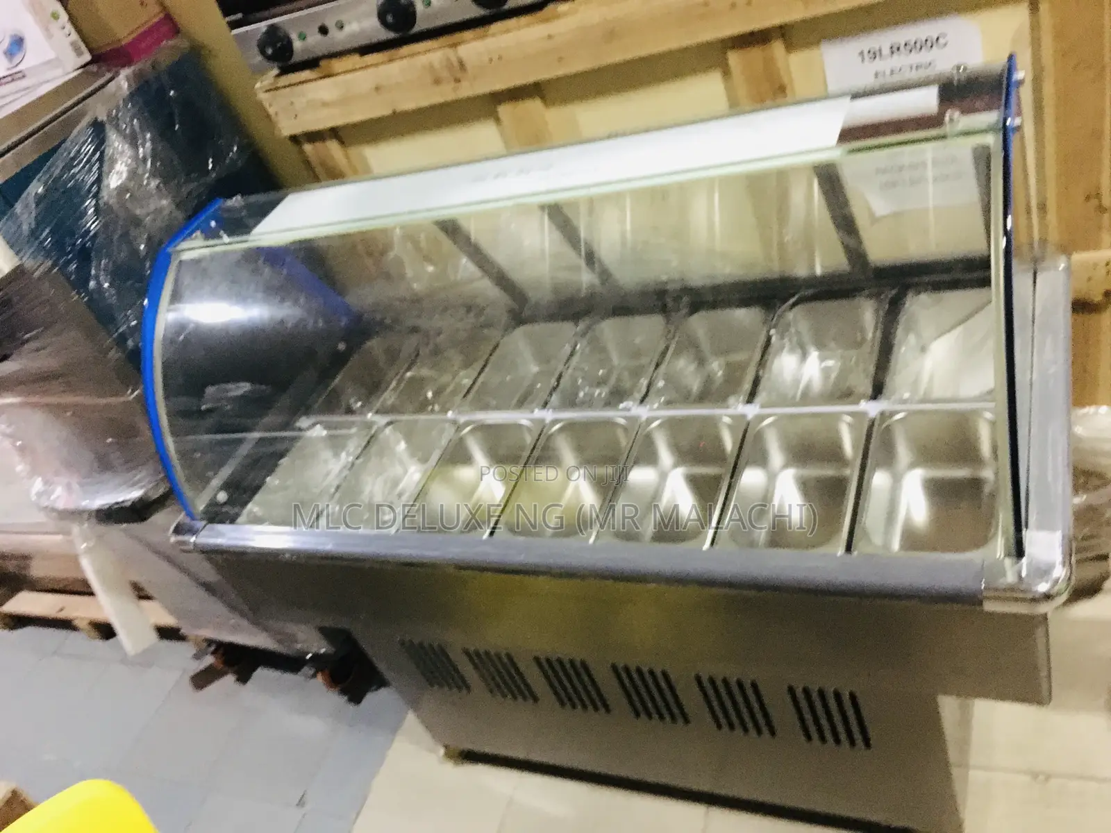 Standing Types Salad Bar Chillers(14 Pans)Salad Refrigerator