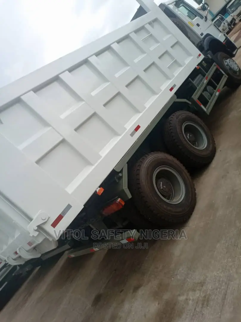 Howo Tipper Truck