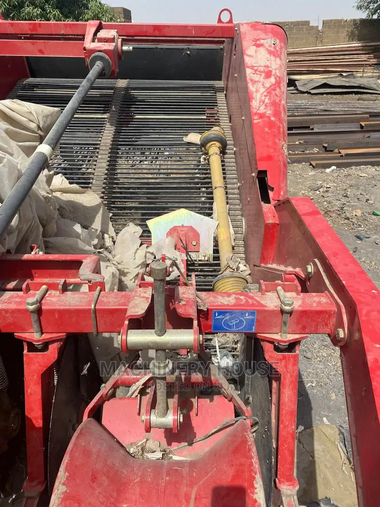 Potatoes Harvester Planters