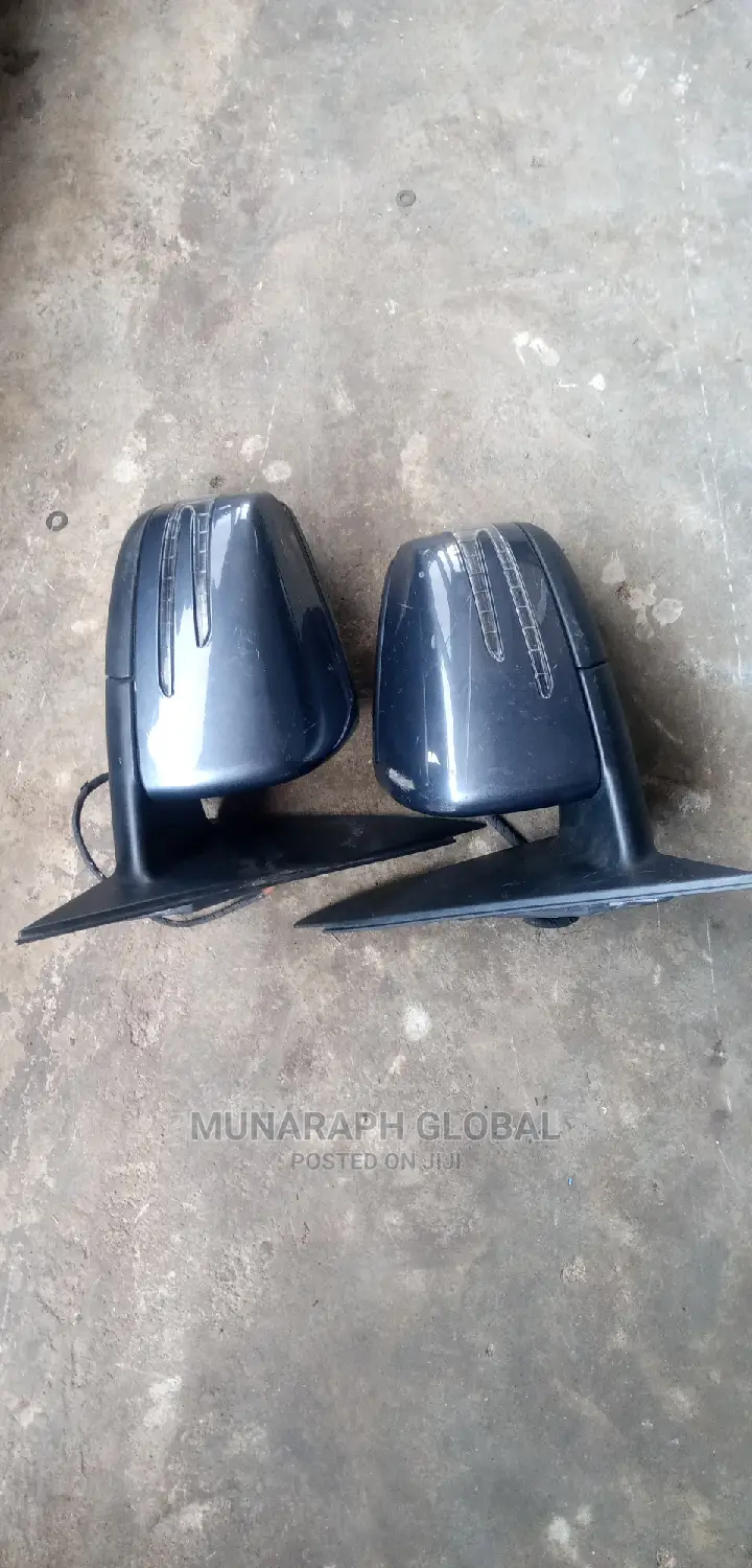 Mercedes Benz GLK Side Mirror.