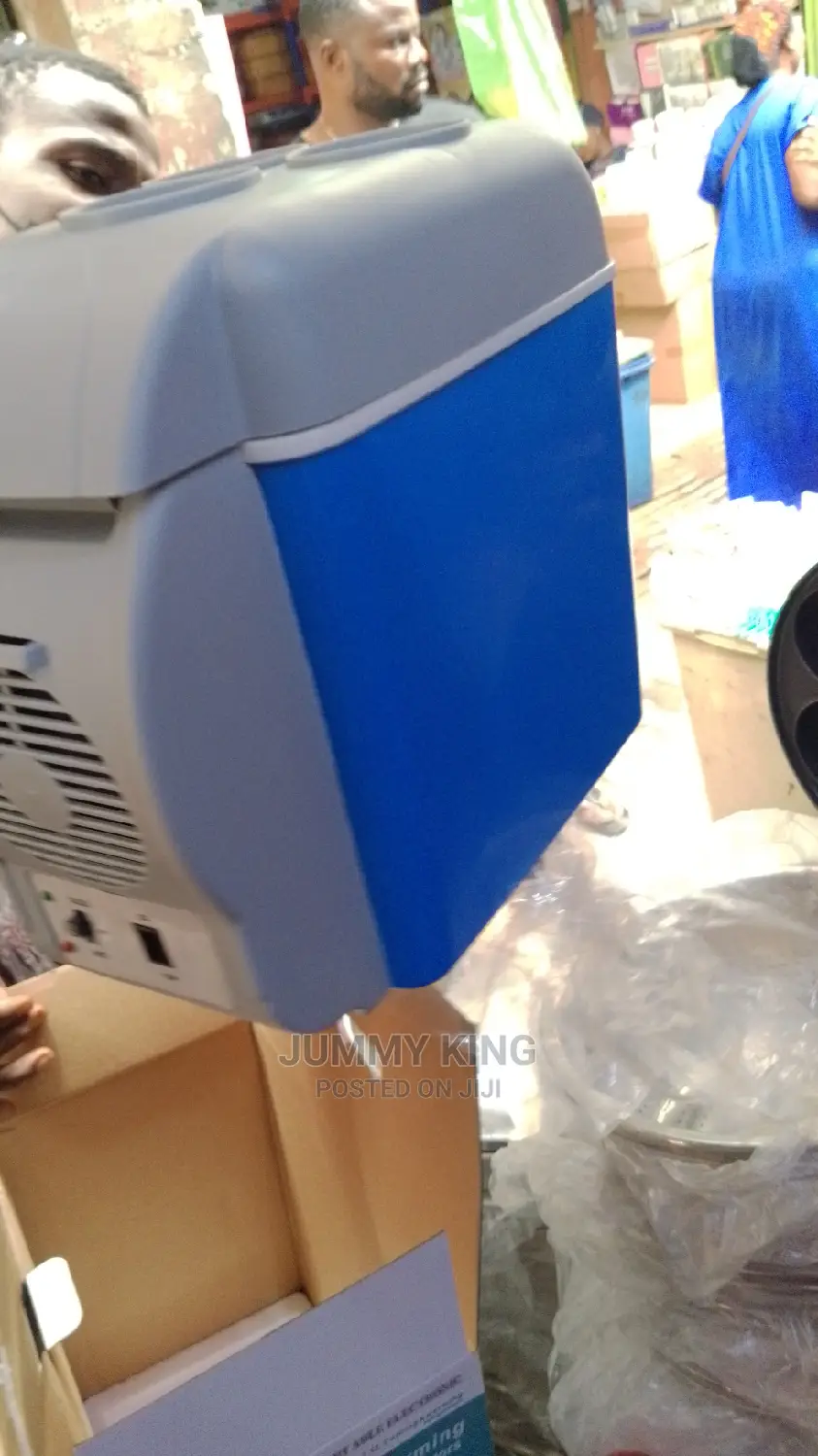 Portable Refrigerator Fridge Freezer Cooler Warmer 7.5L