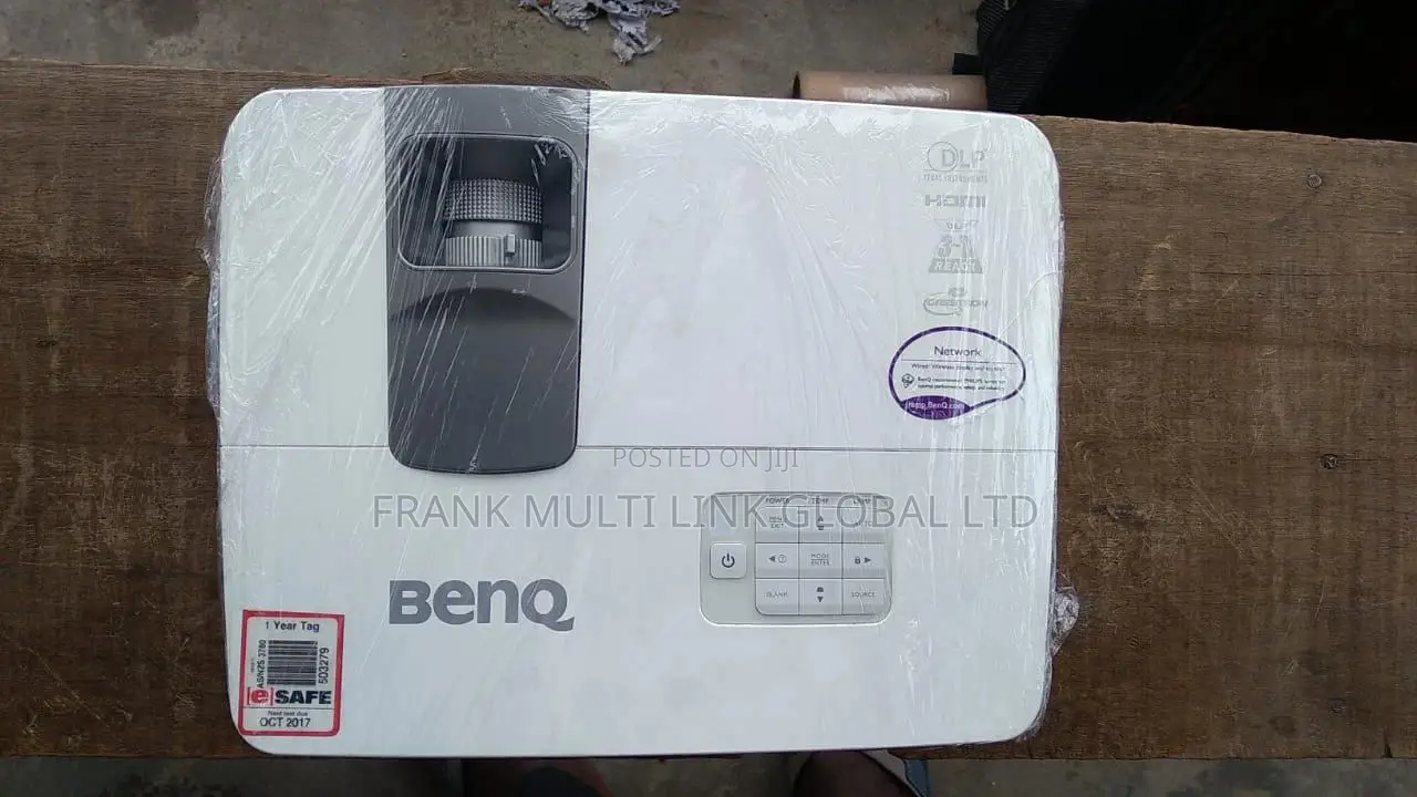 Hire Projector, Pointer for Your Event