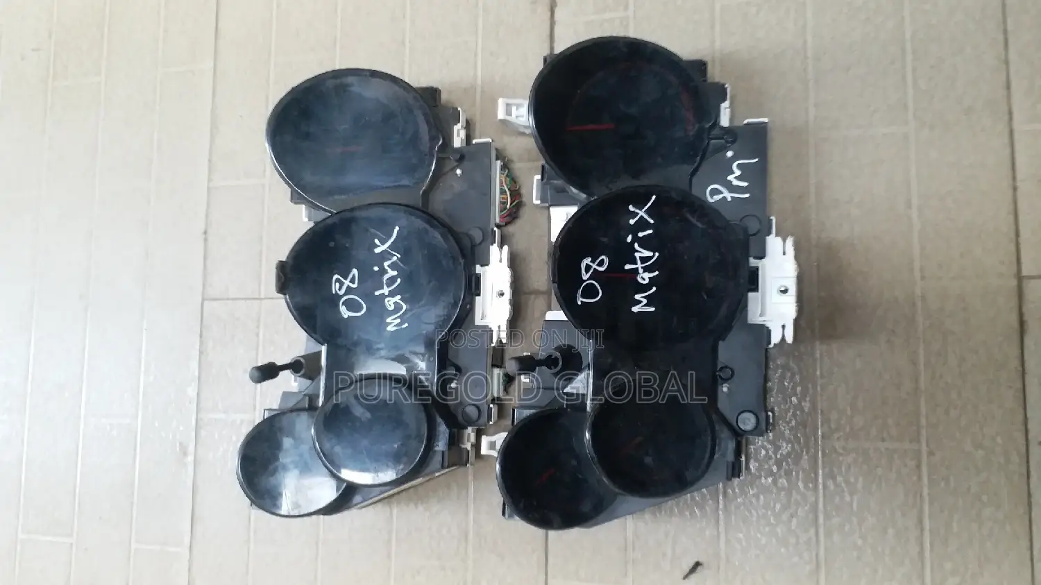 Speedometer for Toyota Matrix 08