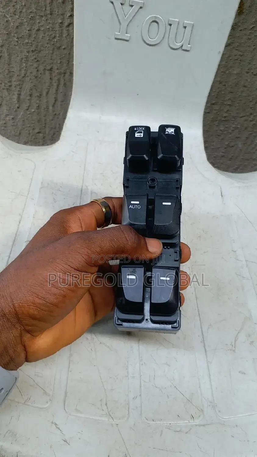 Glass Control Button for Hyundai Ix35 2014 Model