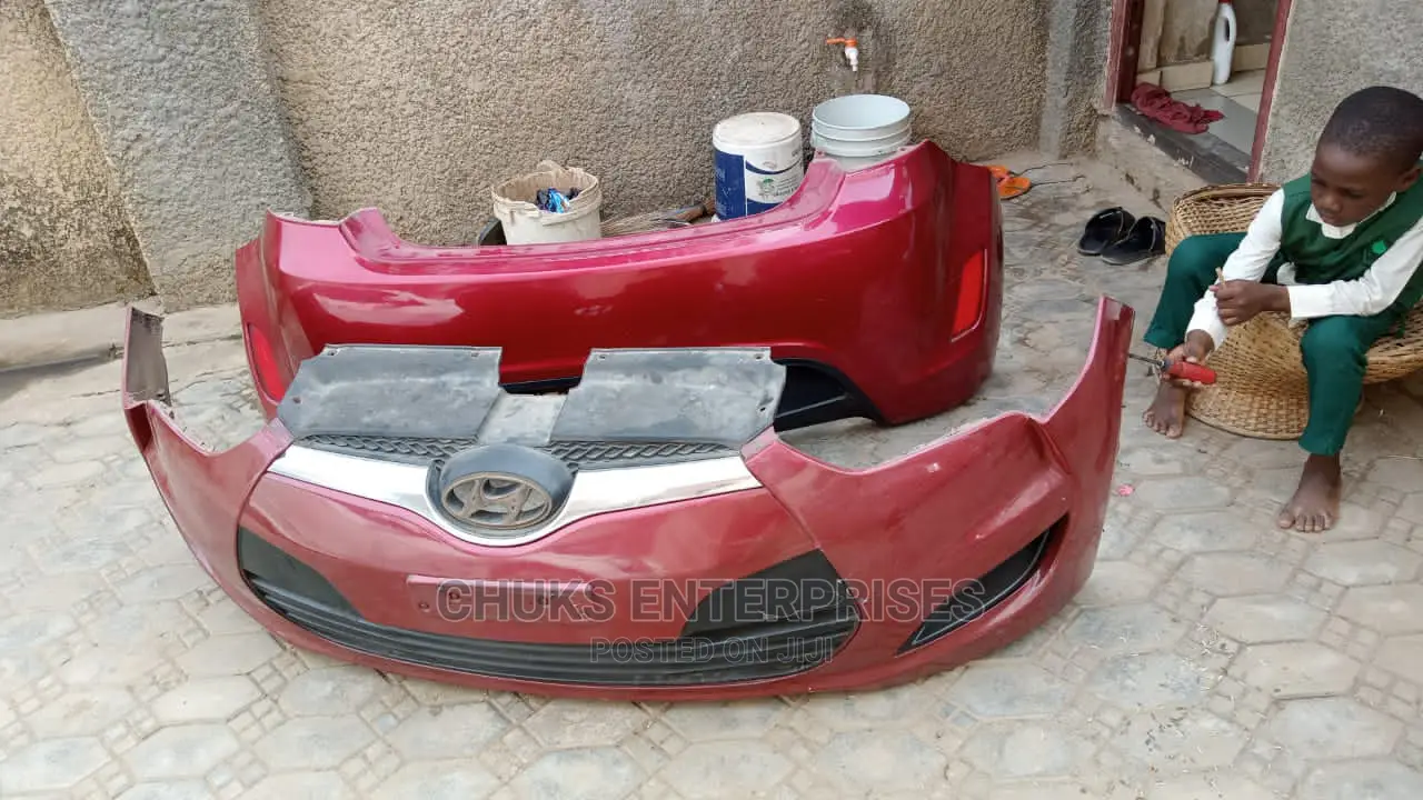 Hyundai Veloster 2012 Bumper