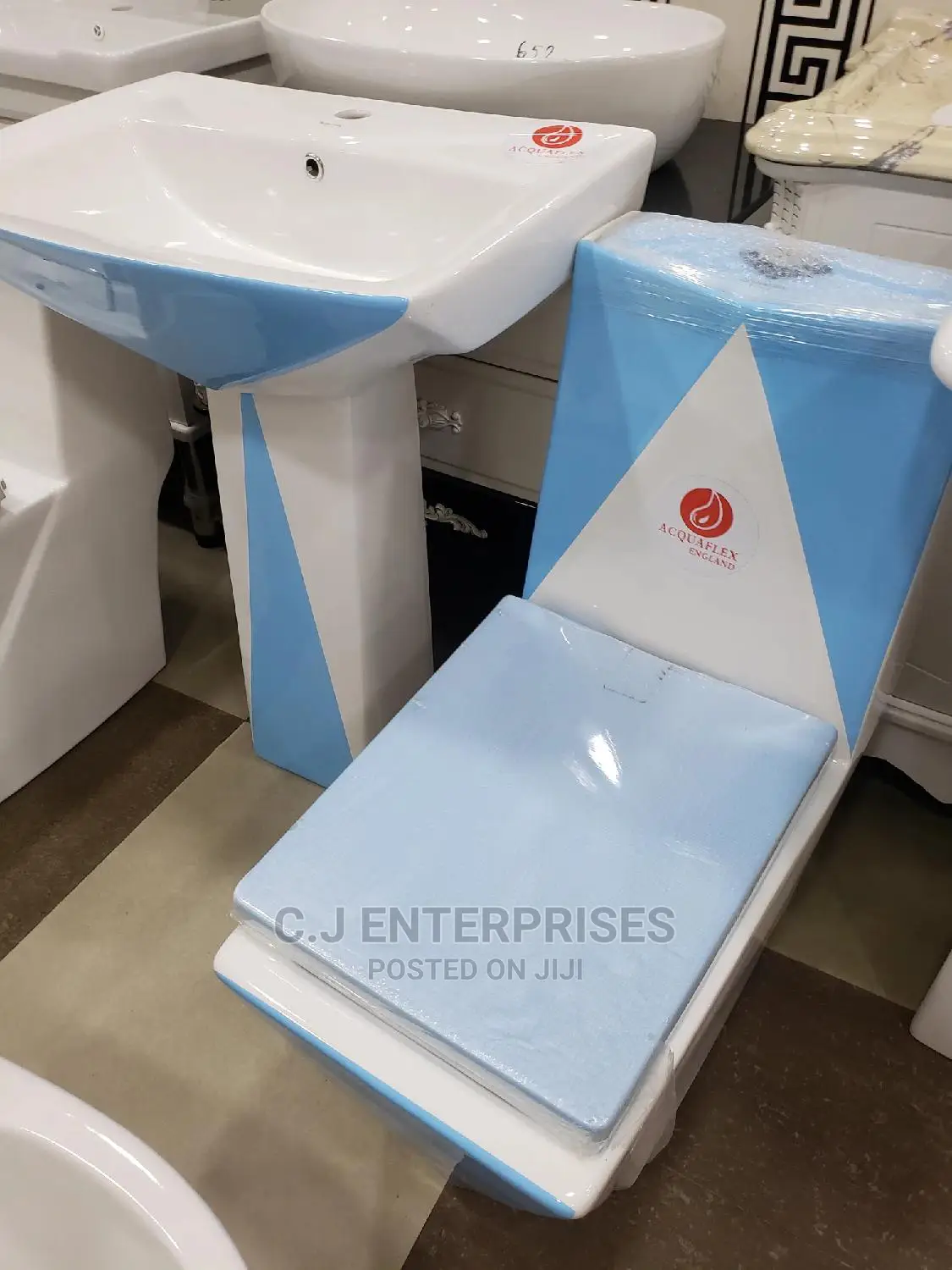 Aquaflex Water Closet
