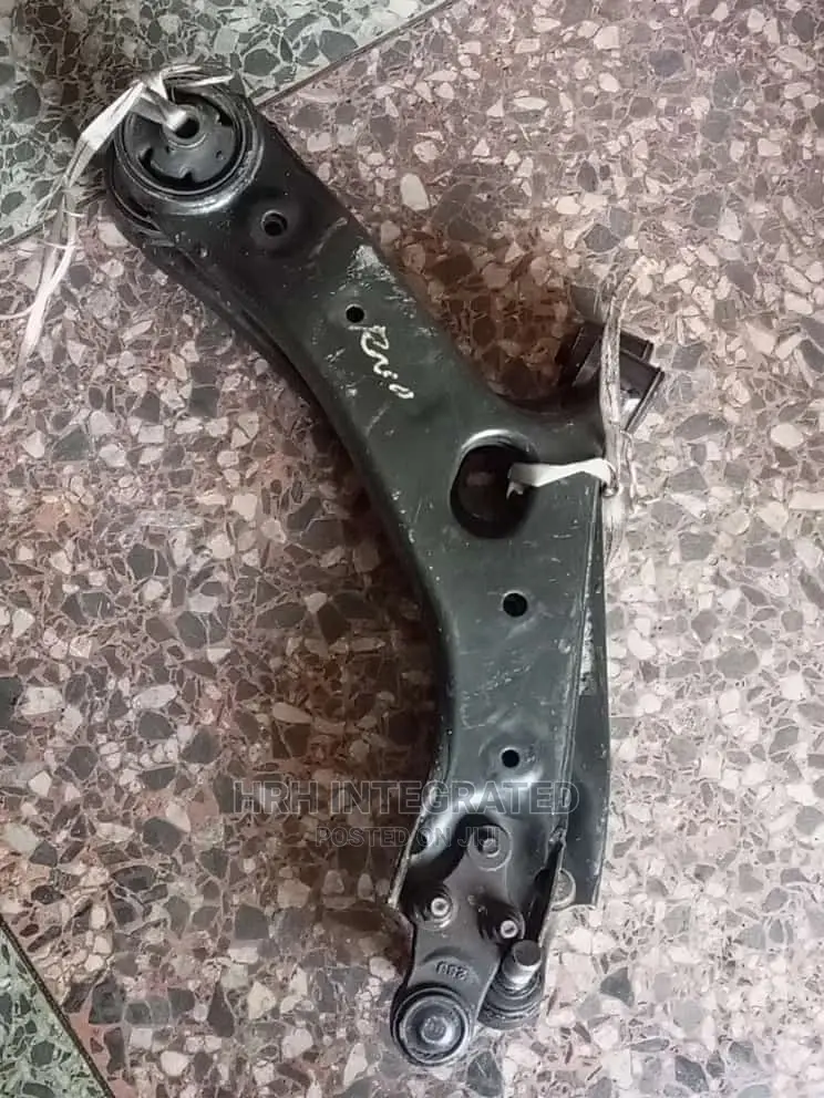 Set of the Low Arm for Hyundai Ix35
