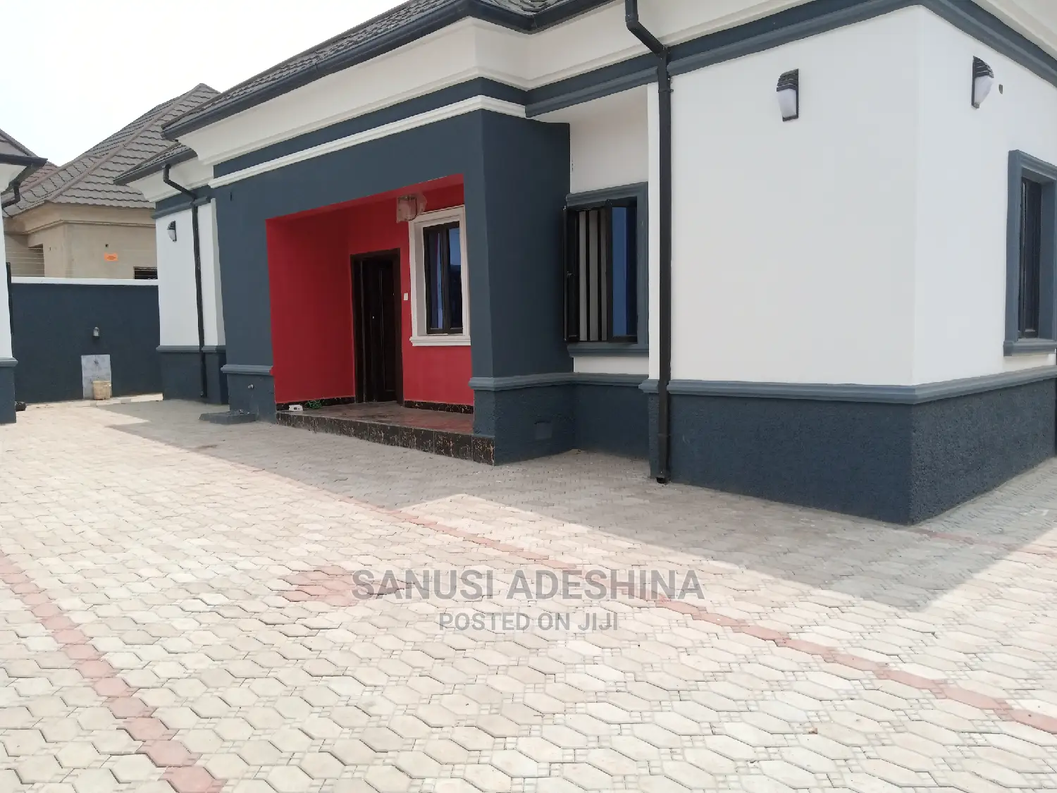 3bdrm Bungalow in Efab Queen Estate, Gwarinpa for sale