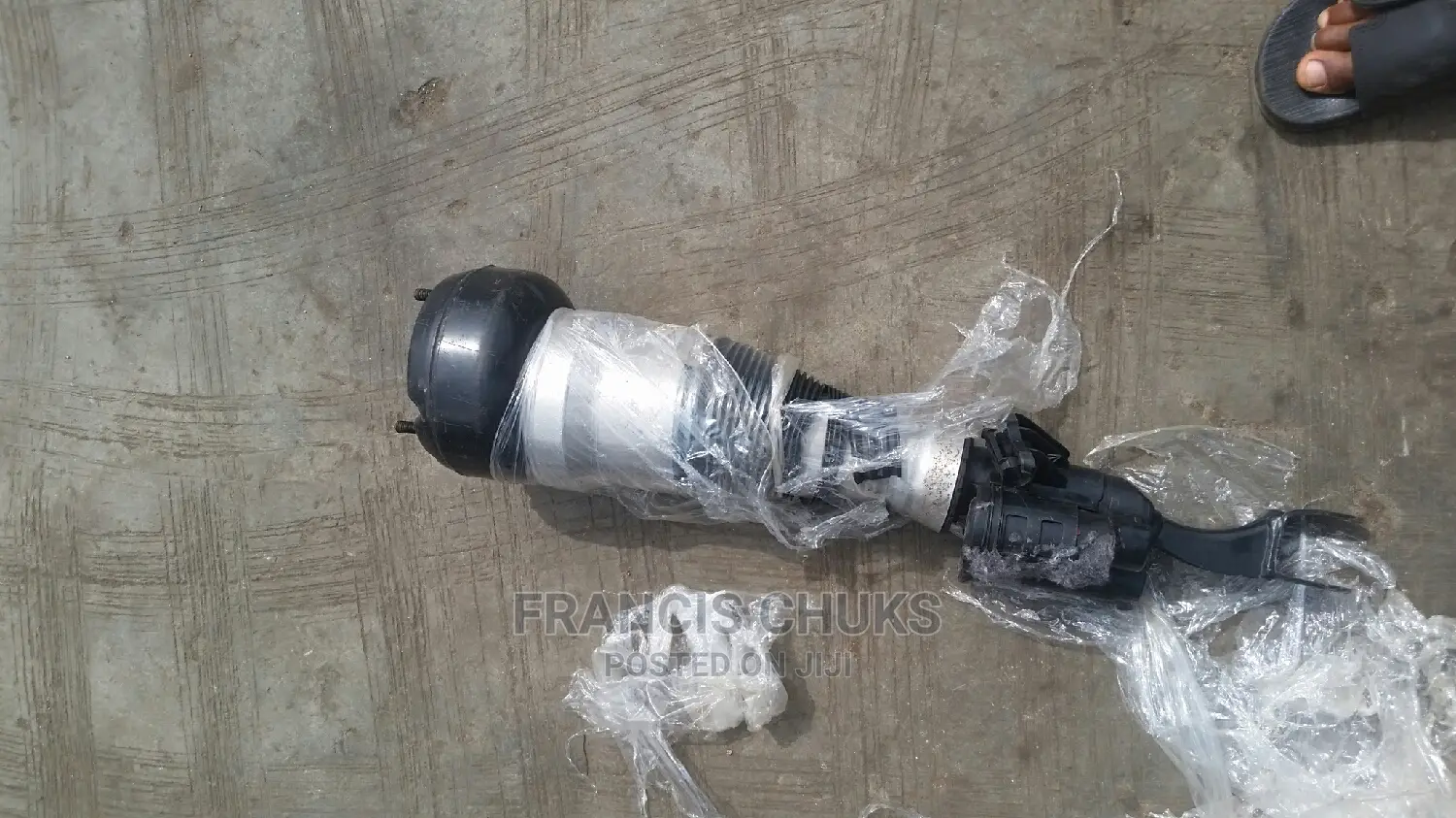 Front Balloon Shocks For Mercedes Benz