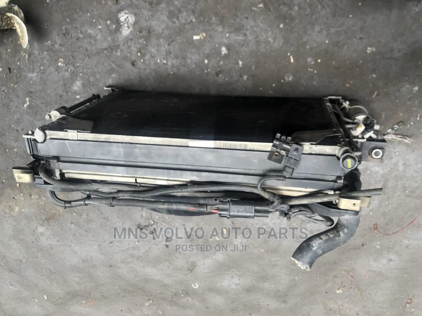 02-04volvo S60 S80 Radiotor Only
