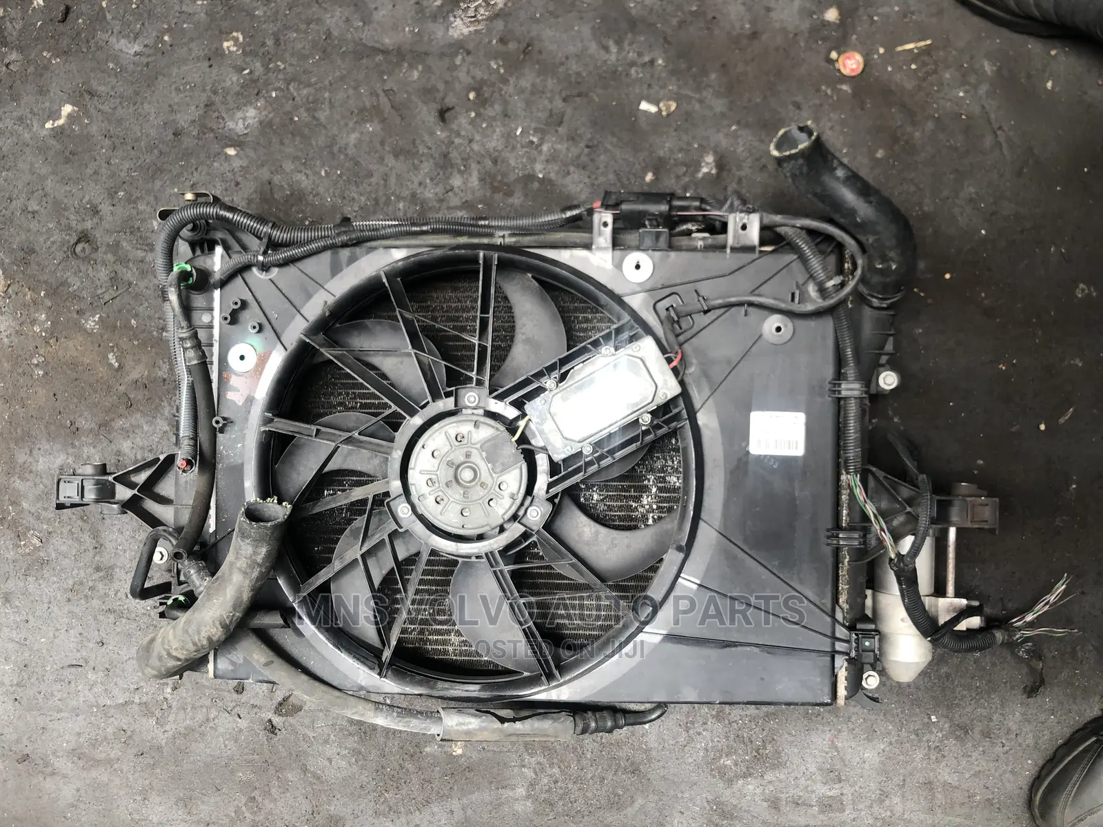 02-04volvo S60 S80 Radiotor Only