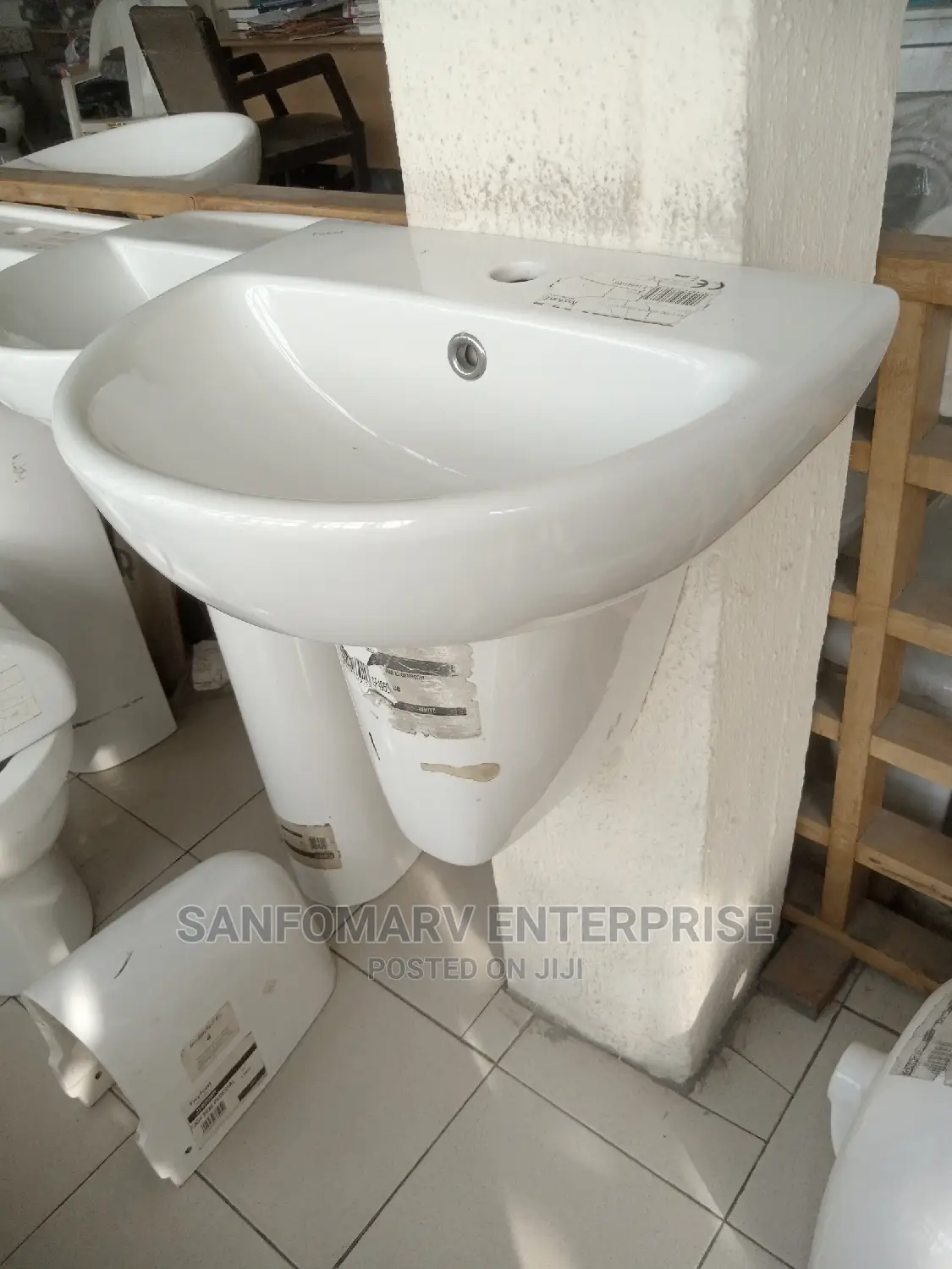 England Wall Hung Basin