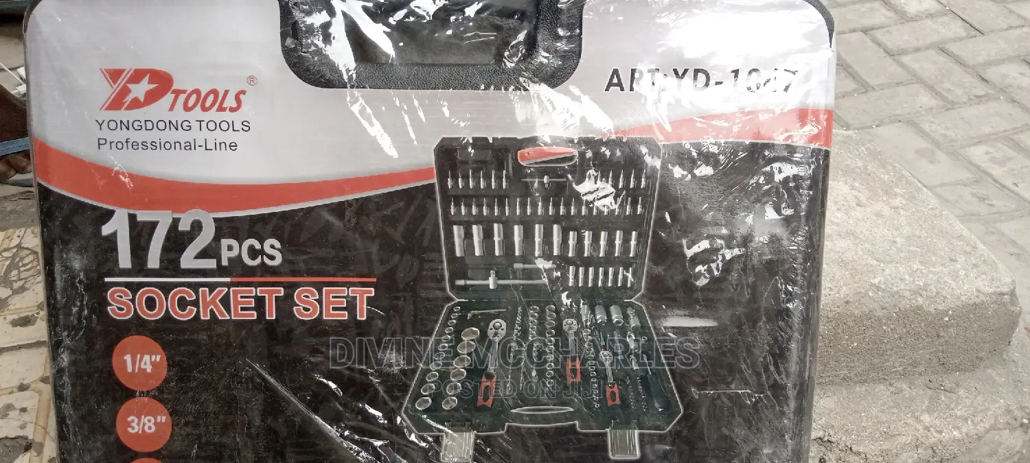 172pcs Socket and Screws Set