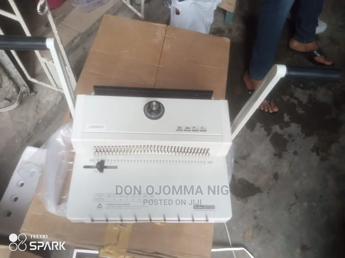 Wire O Binding Machine