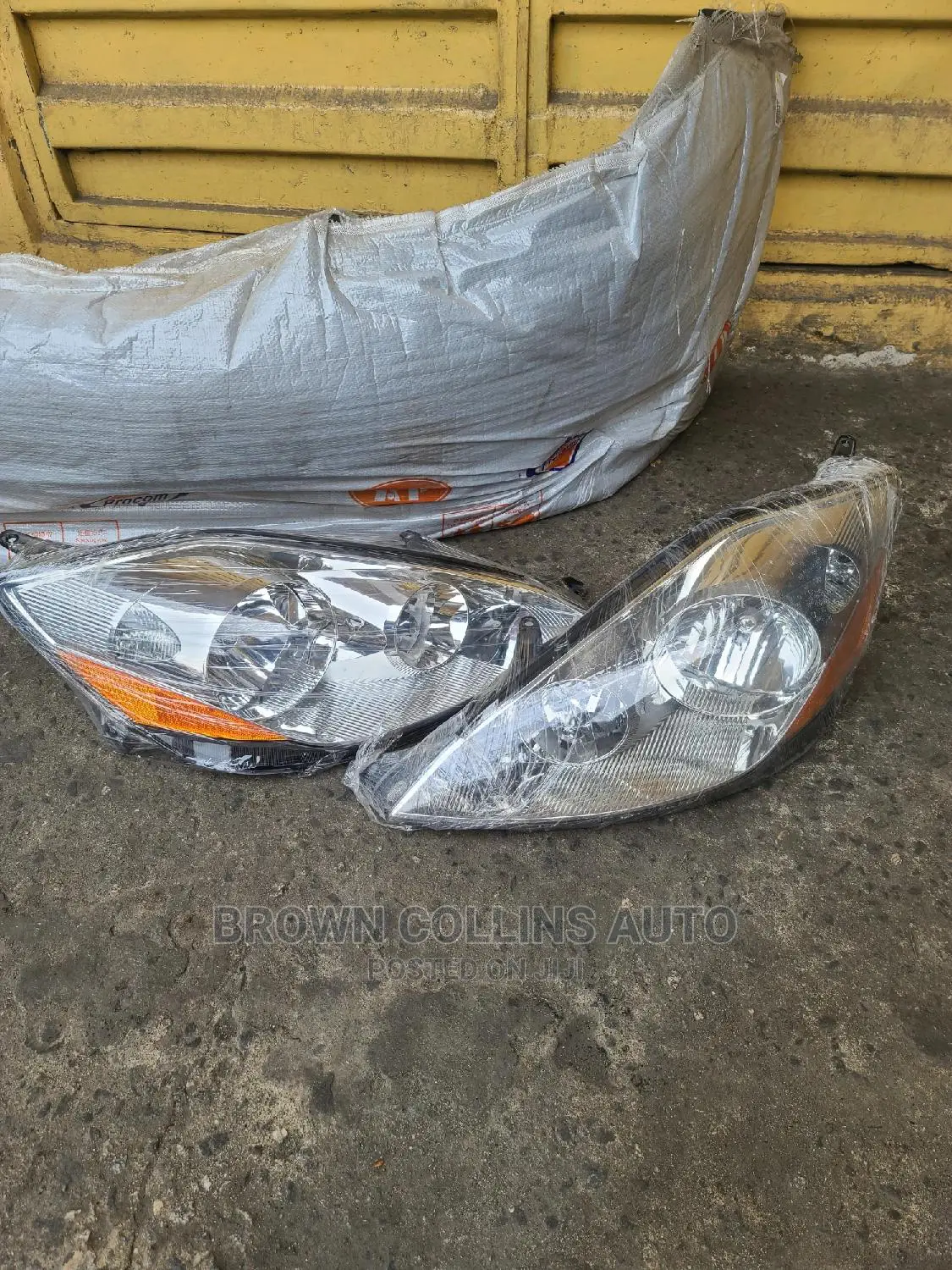 Headlamp Toyota Sienna 2006-2010